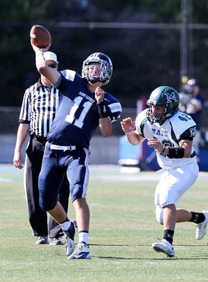 Morgan Mahalak threw for more than 200
yards and accounted for five touchdowns
in Saturday's 49-14 at San Marin. 