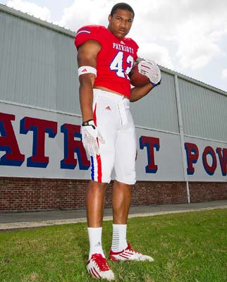 Linebacker Kenny Young