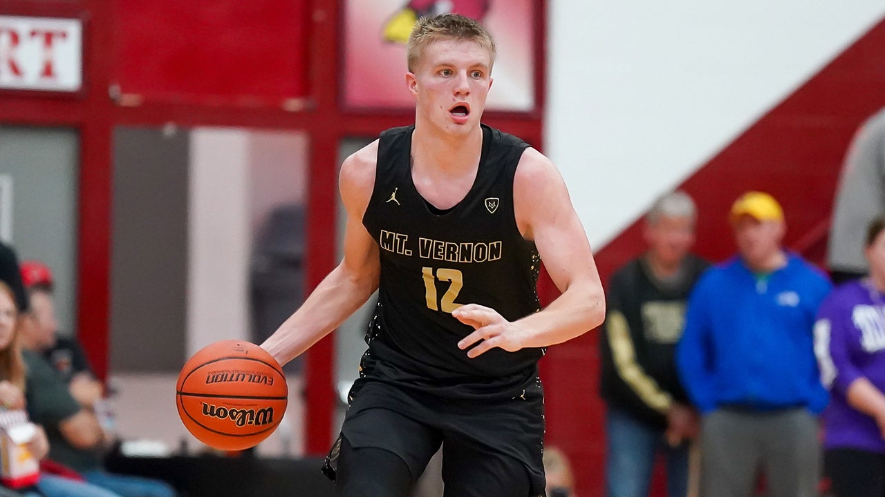 INDIANA: Ertel leads Mt. Vernon to title