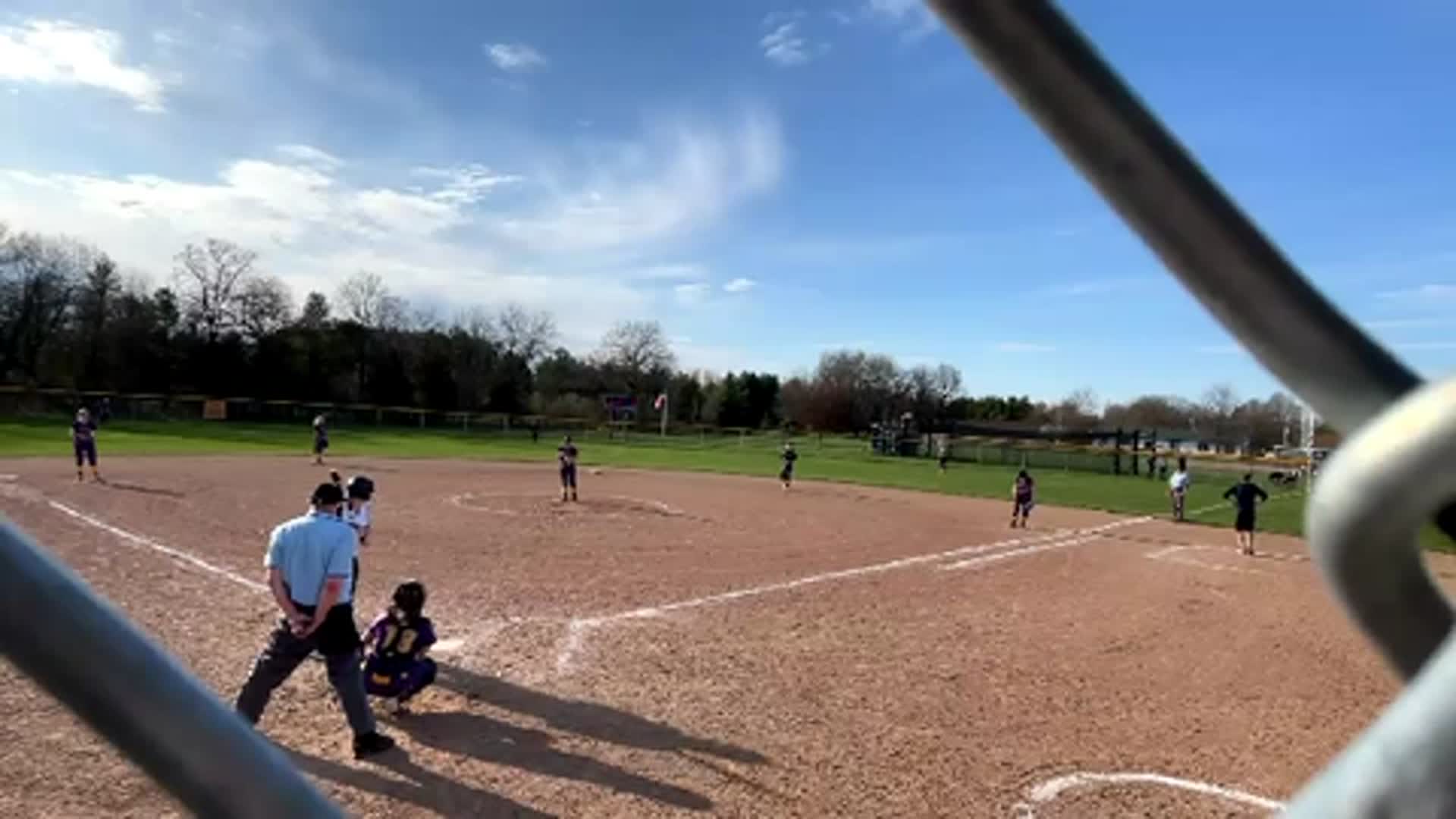 Softball Game Preview: Nekoosa Papermakers vs. Adams-Friendship 