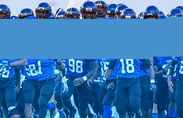 Armwood football is the Week 10 winner of the Florida Team of the Week, presented by the Florida National Guard.