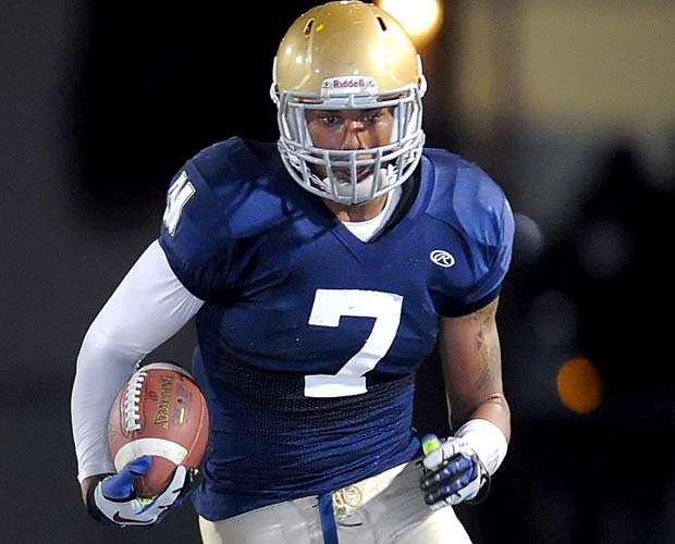 Baugh caught 38 passes for 610 yards and three touchdowns in 2012.
