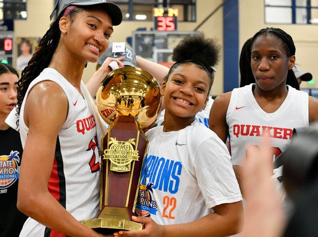 With 30 straight wins and a national title clinched, Sidwell Friends had more reasons to celebrate and pose for pictures.