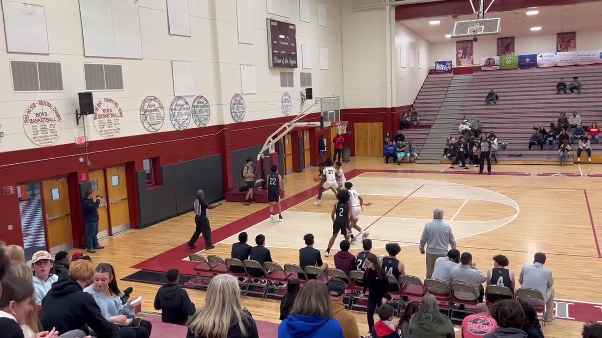 Basketball Recap: Navarre Takes a Tough Playoff Loss