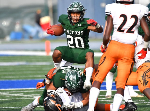 Fresno State-bound Malik Sherrod rushed for 124 yards. 