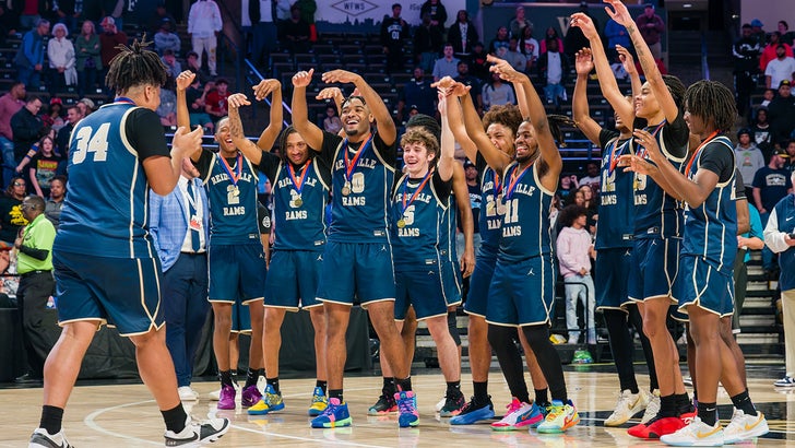 BASKETBALL: Longest win streaks