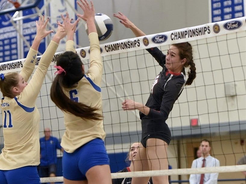 Kristina Pepek, Mater Dei