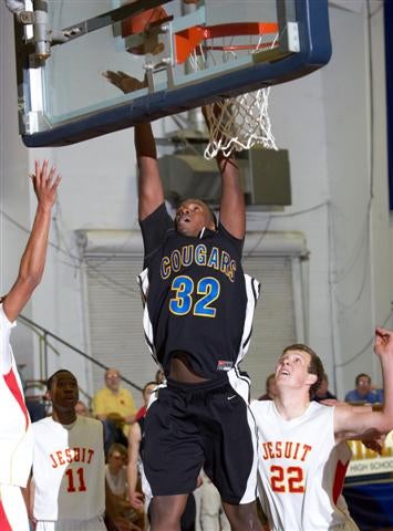 Andrews, shown in Gridley Tourney, had 14 points Tuesday.