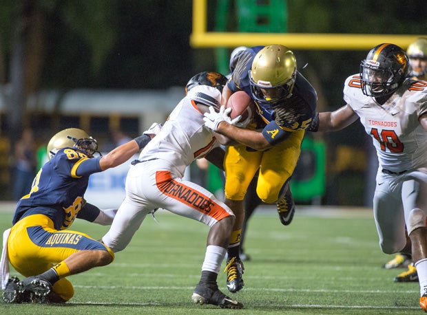 New entrant Booker T. Washington will face St. Thomas Aquinas this week in a rematch from last year.