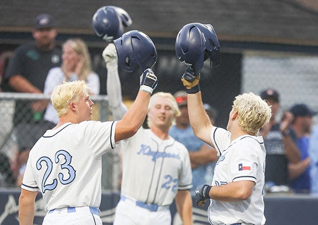 No. 10 Kingwood won 18 of its last 19 games en route to the Conference 6A Division 2 state title in Texas. (PHOTO: Andrew Taylor)