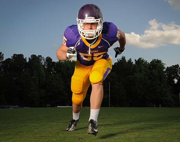 Linebacker Russell Hubbs