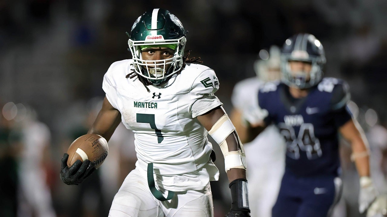 Nathan Crawford of Twelve Bridges is the California High School Football Player of the Week