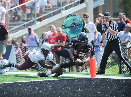 Shawn Prevo and Maryville morphed their rivalry grudge match with Alcoa from a tight game to a comfortable victory Sunday.