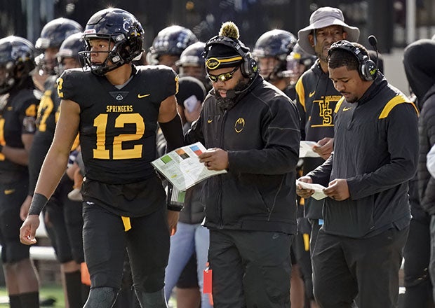 Highland Springs head coach Loren Johnson, center, and future Maryland Terrapin Khristian Martin are favored to win their sixth state title since 2015. (Photo: Danny La)