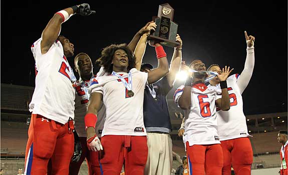 Manatee was the best two-loss team in the country in 2011. It won a Class 7A state title in convincing fashion, and its only two losses came against teams ranked in the Top 10.