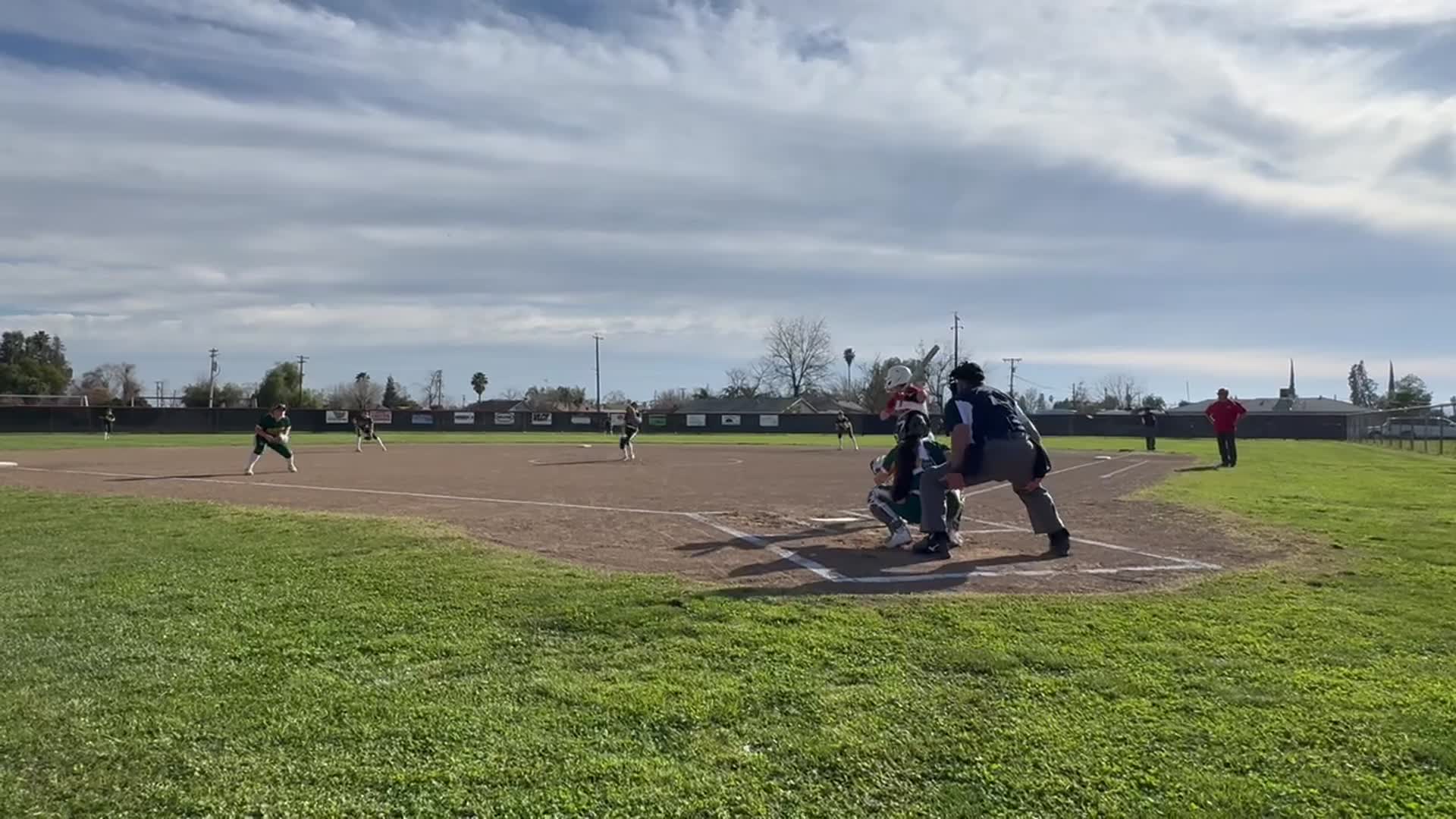 Softball Recap: Chowchilla Picks Up Fifth Straight Win on the Ro