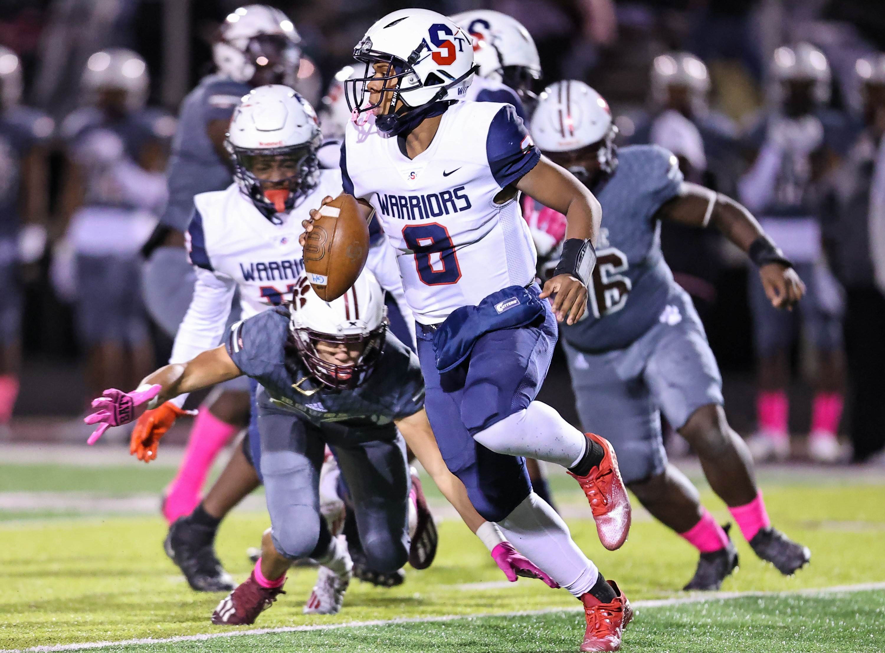 Junior quarterback Isaiah Marshall of Southfield Arts & Tech in Michigan made the list by piling up over 600 passing and rushing yards.