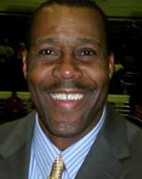 Arsenal Tech head coach Frank Kendrick