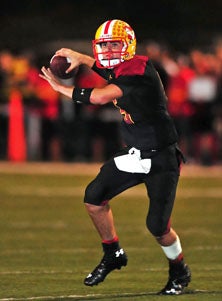Mission Viejo quarterback Ian Fieber
threw three touchdown passes.