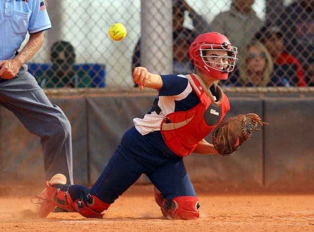 Jessica Mabrey and No. 2 Pinnacle (Phoenix) have won 14 in a row.