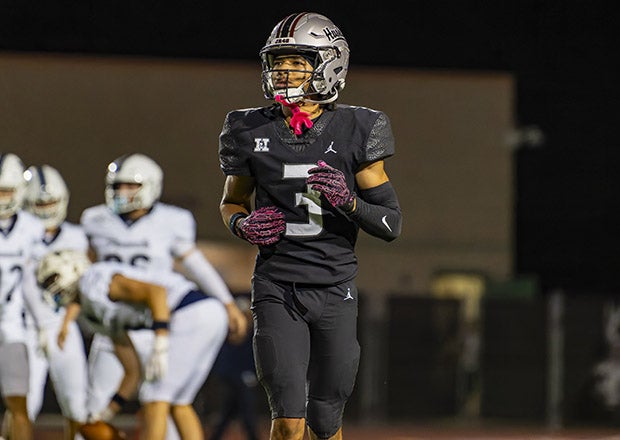 Roye Oliver III showed out in a MaxPreps Game of the Week victory over rival Basha with over 200 yards receiving and three total touchdowns. (PHOTO: Steven Davis)