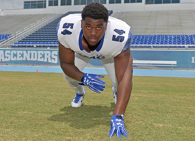 Defensive tackle Taron Vincent