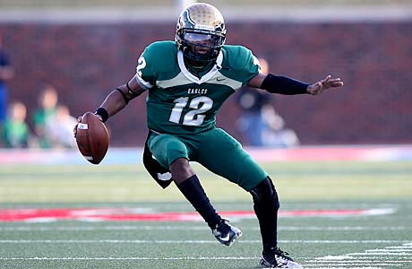 Desmon White led the offense for DeSoto in a thrilling victory over Carroll on Saturday.