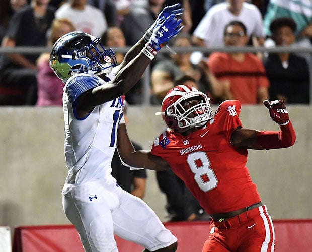 Defensive back Darion Green-Warren playing for Mater Dei last season.