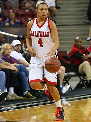 Mariya Moore, Salesian