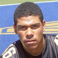 Chris Martin, the No. 48 player in the
class of 2010, is transferring to Florida.