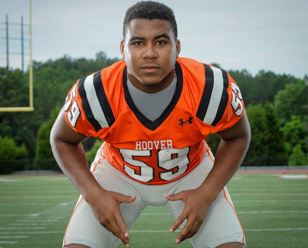 Linebacker Darrell Williams