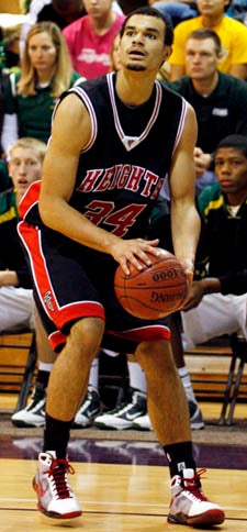 Perry Ellis, Wichita Heights