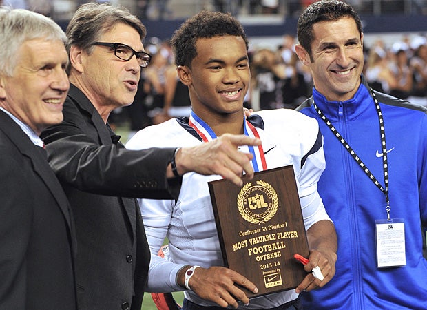 Offensive MVP Kyler Murray celebrated another state title and a No. 1 Texas ranking for Allen.