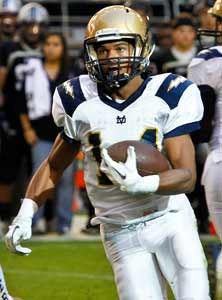 Desert Vista outrushed Hamilton 184-74
en route to the decisive win.