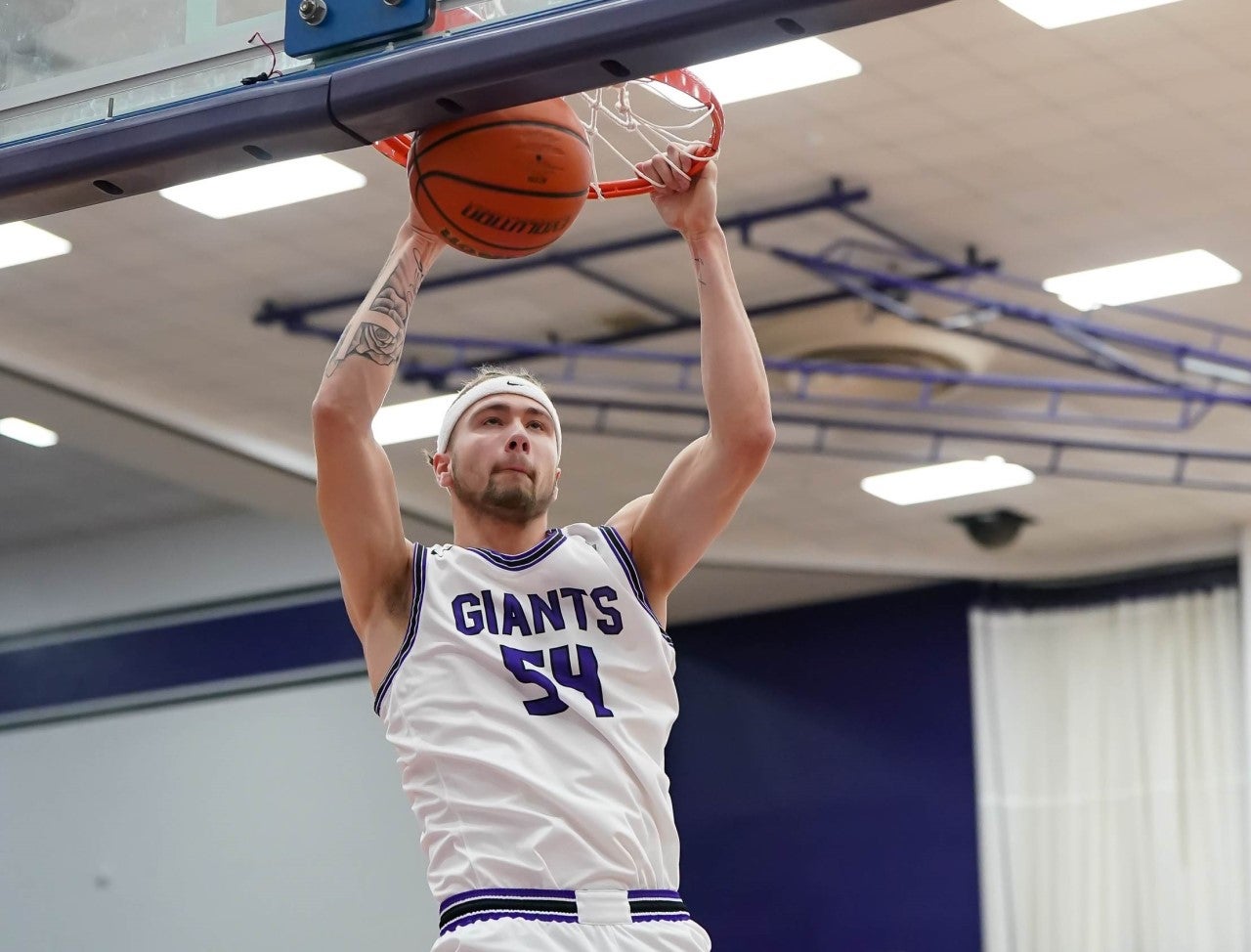 Valparaiso signee Zane Doughty helps lead Ben Davis to its first unbeaten season in school history. (Photo: Tyler Hart)