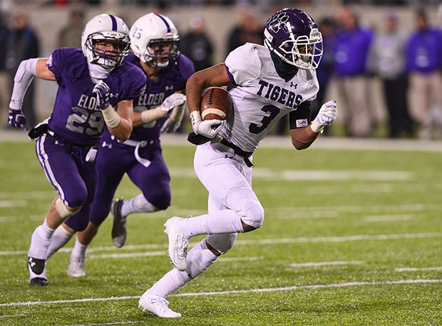 Pickerington Central senior Lorenzo Styles Jr. is the country's No. 11 receiver prospect.