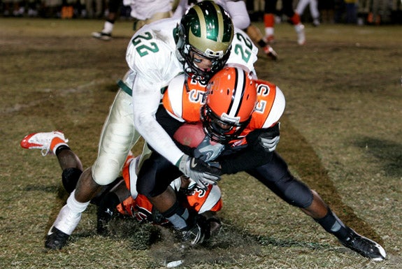 DeLand defensive back Mark Joyce (22), shown in 2008, helped lead the Bulldogs to a 49-48 win over Daytona Beach Seabreeze on Friday.