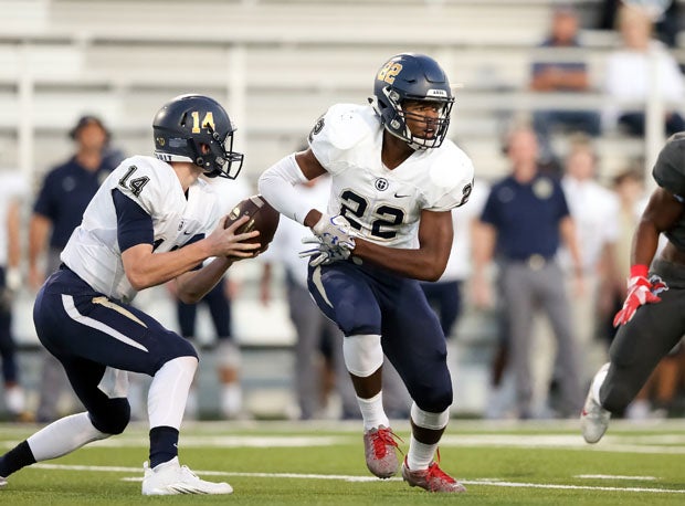 EJ Smith (22) will not be a decoy often in 2018.