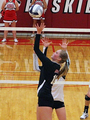 Allison Penner, Aurora