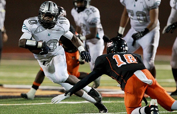 No. 13 Deer Valley faces a tough test this week in a matchup with No. 1 De La Salle.