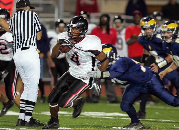 Jahvid Best rushed for more than 3,300 yards and 48 touchdowns as a senior at Salesian (Richmond, Calif.) high school.
