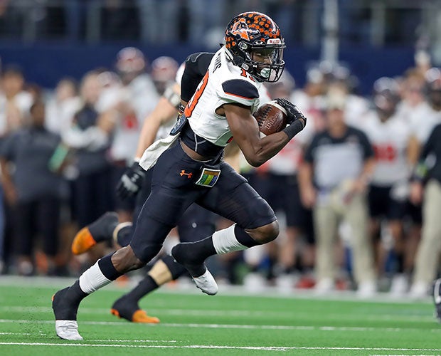 Money Parks had two first-half receiving touchdowns for Aledo.