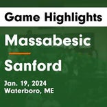 Sanford extends home winning streak to five