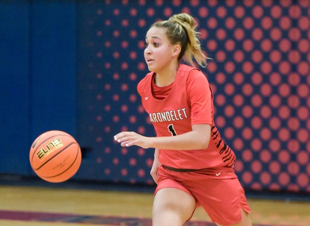 Nya Epps, Carondelet