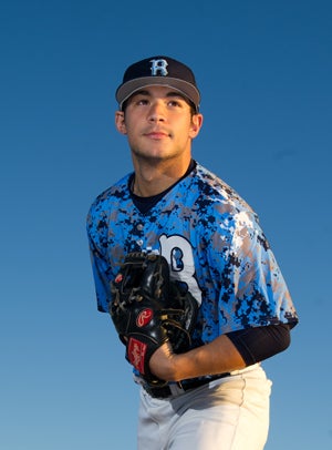 Kennon Fontenot, Barbe
