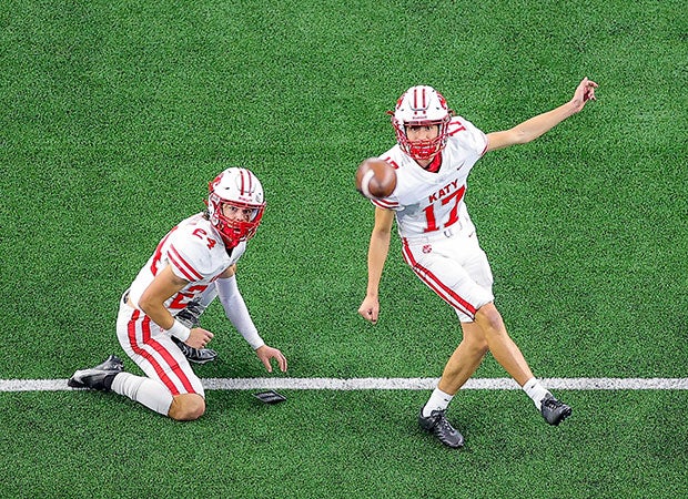 Katy (Texas) kicker Nemanja Lazic and holder Hamilton McMartin watch their extra point attempt during the UIL 6A Division 2 state championship game at AT&T Stadium.