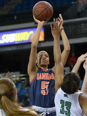 Leonna Odom, Chaminade