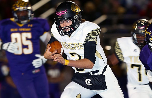 Drew Lock, Lee's Summit
