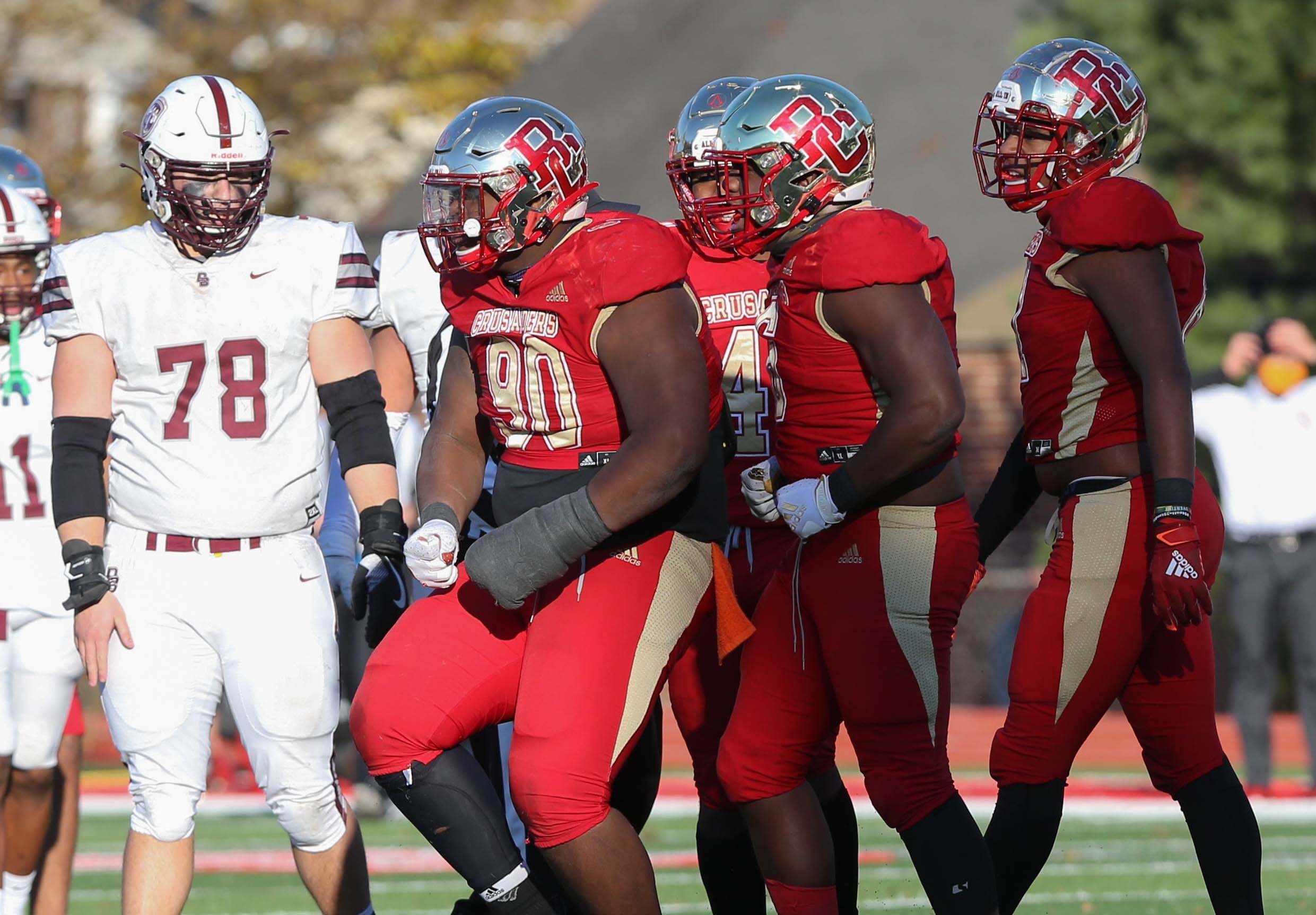 Defensive lineman Sydir Mitchell