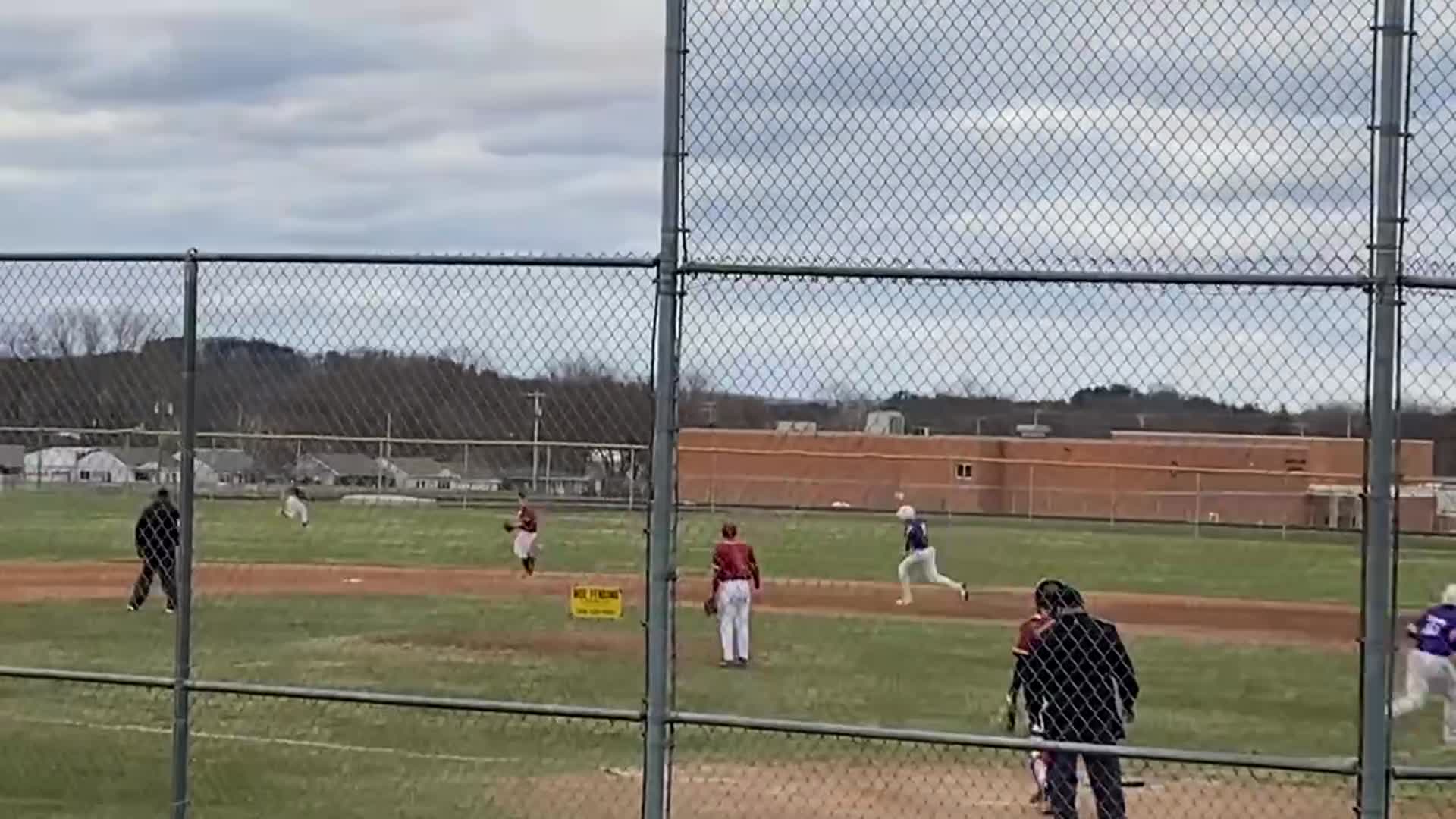 Baseball Recap: Onalaska Find Success